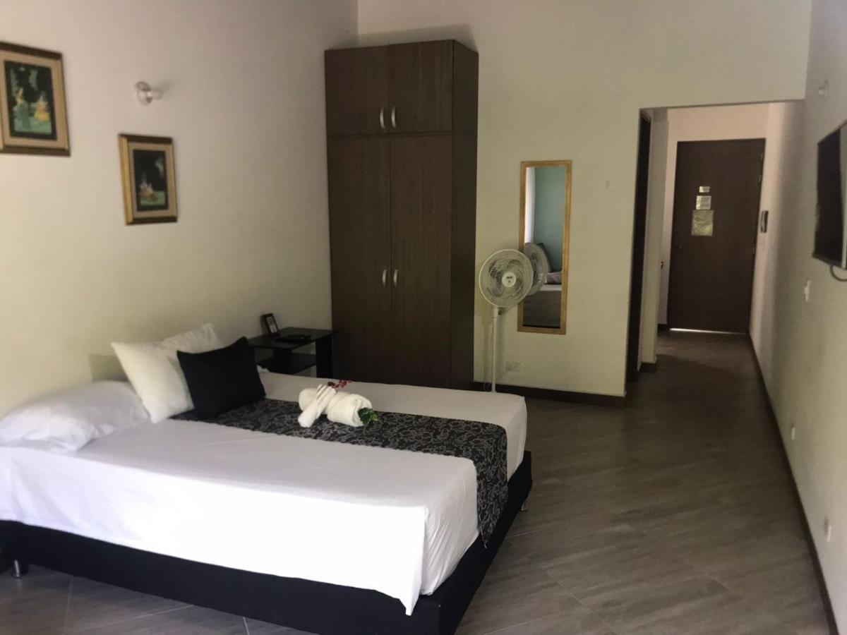 Apartahotel Avanti Medellín Eksteriør billede